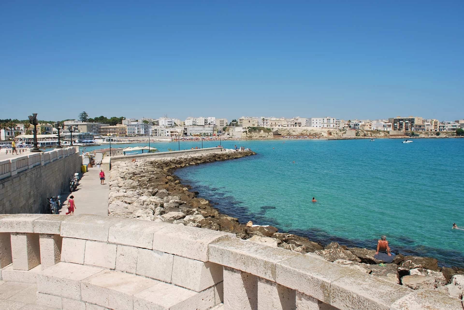 cycling-the-adriatic-coast-in-salento