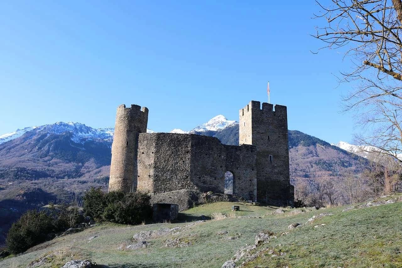 the-col-du-tourmalet-and-other-cycling-challenges-in-e-bike