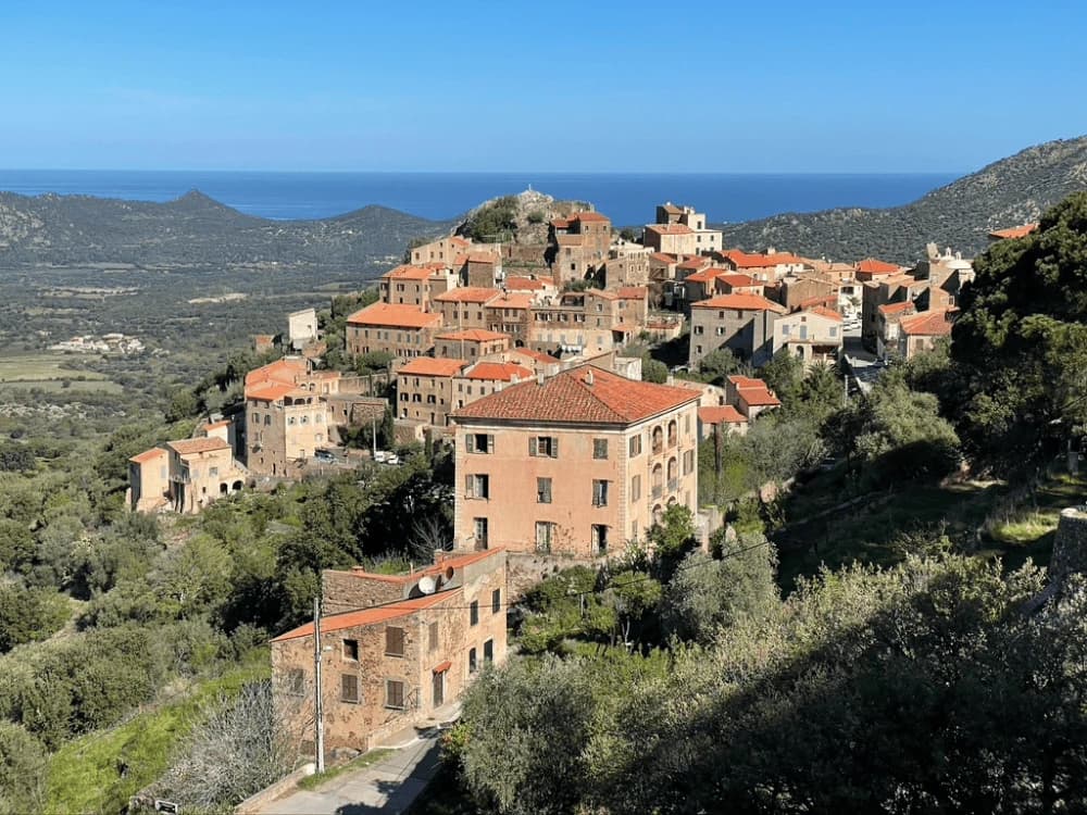weekend-in-corsica-nella-baia-di-calvi