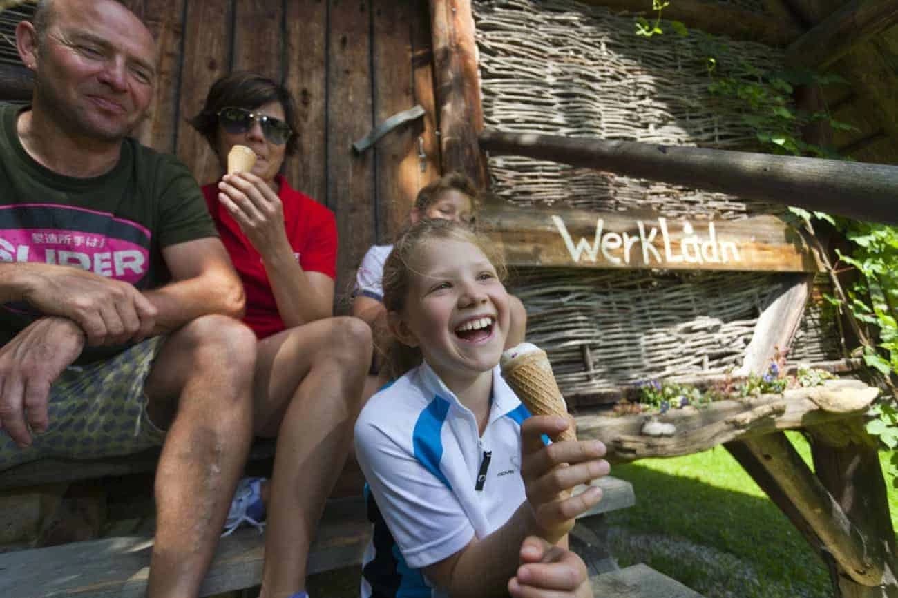 i-10-laghi-di-salisburgo-in-bici-in-famiglia