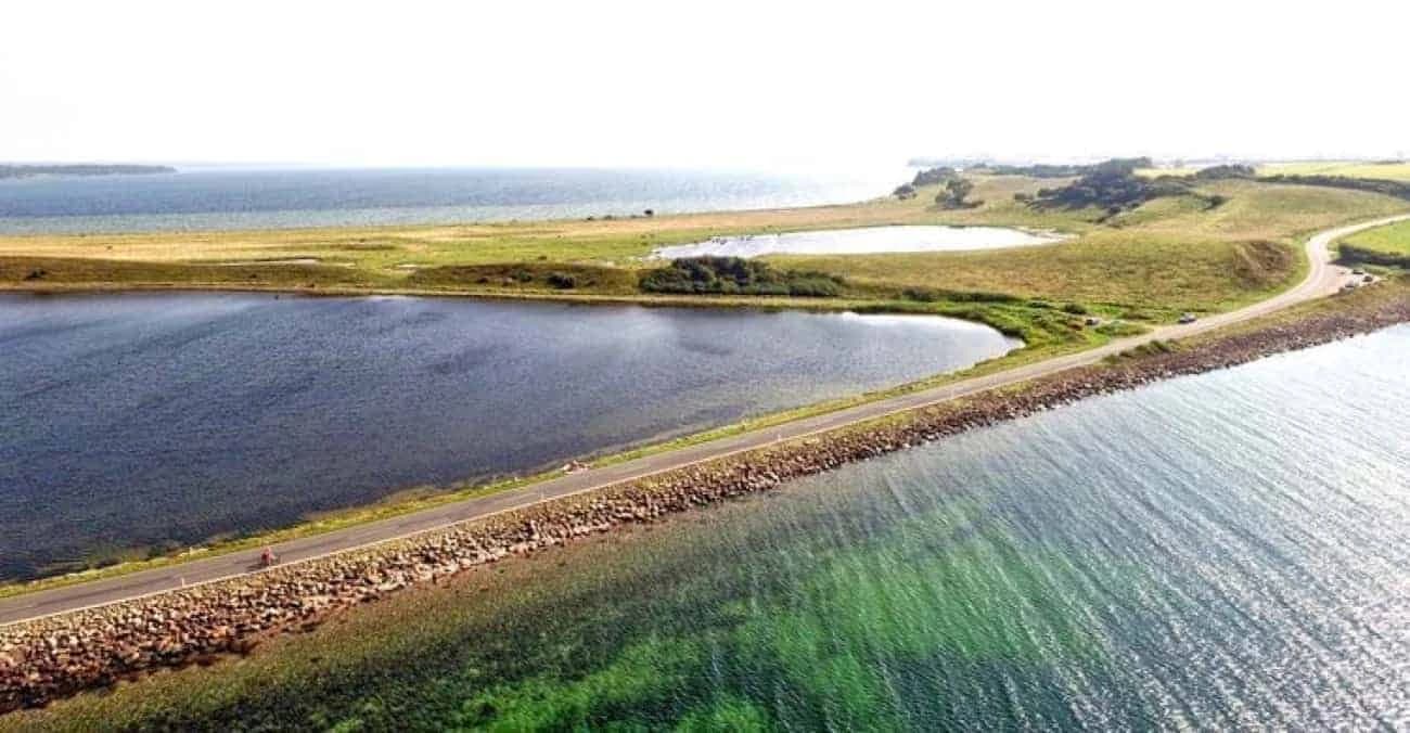 in-bici-tra-le-isole-della-danimarca-fyn-e-aero