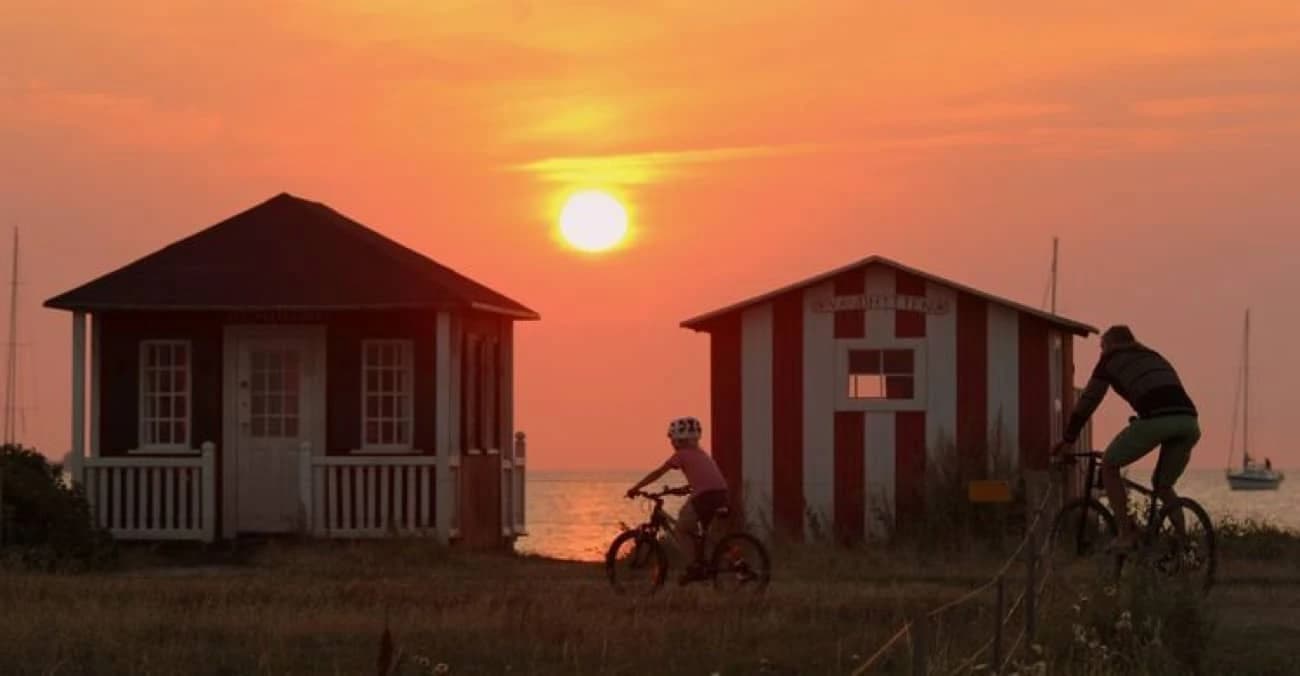 in-bici-tra-le-isole-della-danimarca-fyn-e-aero