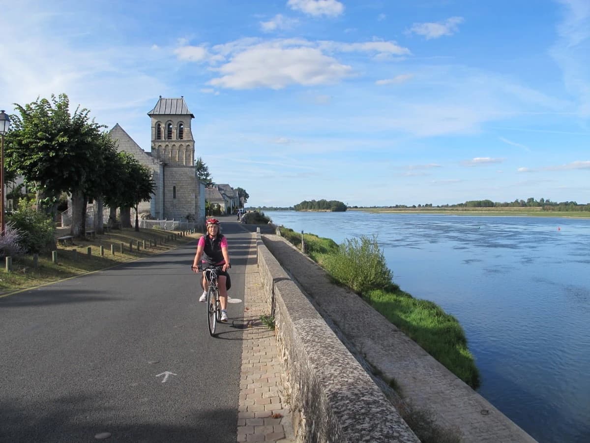 in-bici-nella-valle-della-loira-da-blois-ad-angers