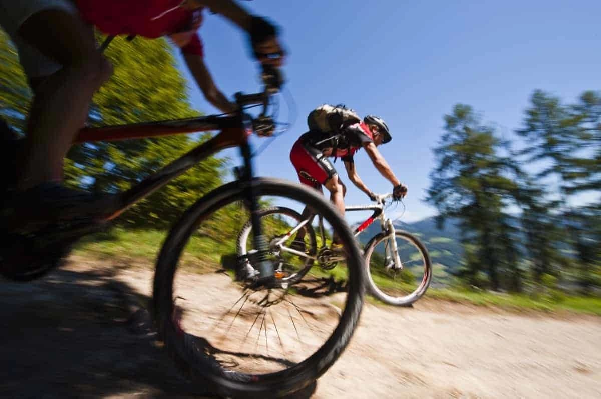 il-circuito-del-dachstein-in-mountain-bike