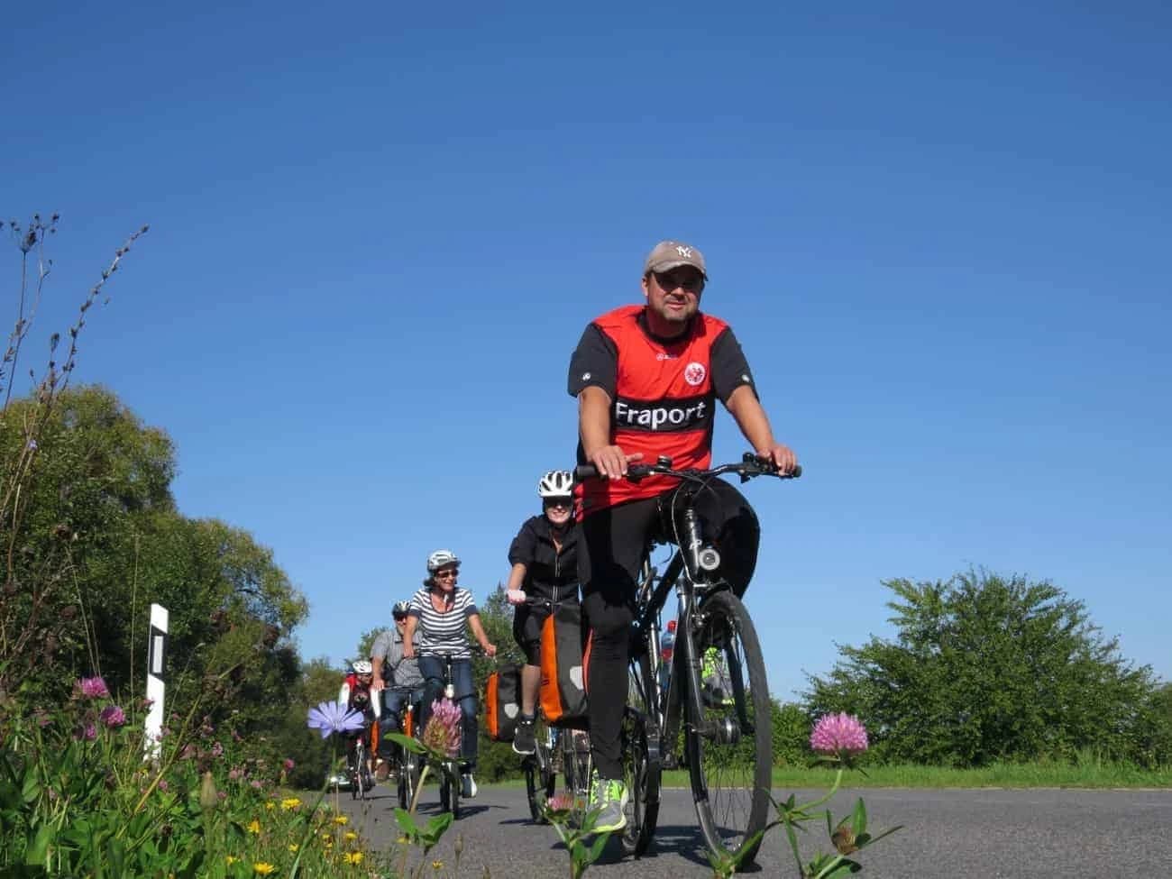 lituania-e-polonia-in-bici-in-gruppo