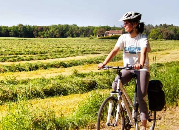 by-bike-along-the-green-roads-of-girona