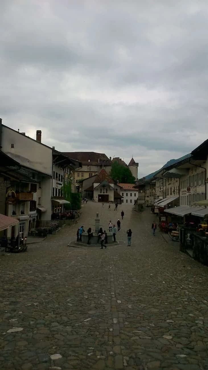 switzerland-by-bike-from-geneva-to-montreux