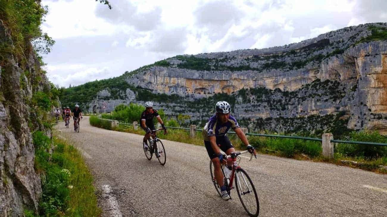 lalta-provenza-il-mont-ventoux-e-il-luberon
