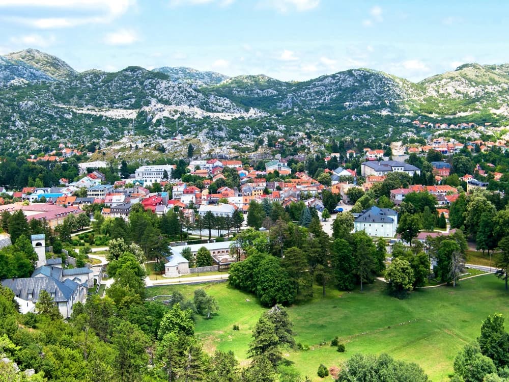 montenegro-by-bike-between-the-sea-and-lake-scutari