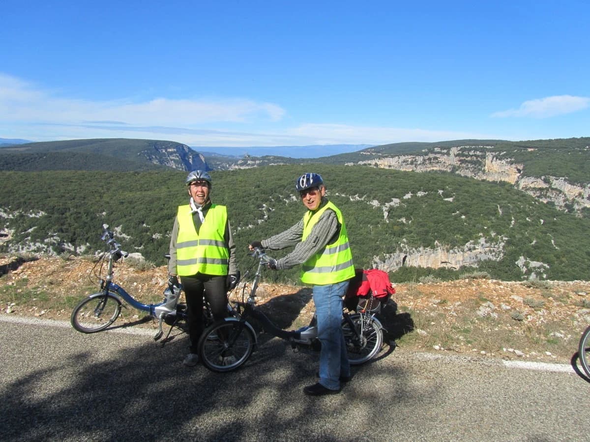 le-gole-dellardeche-in-bicicletta