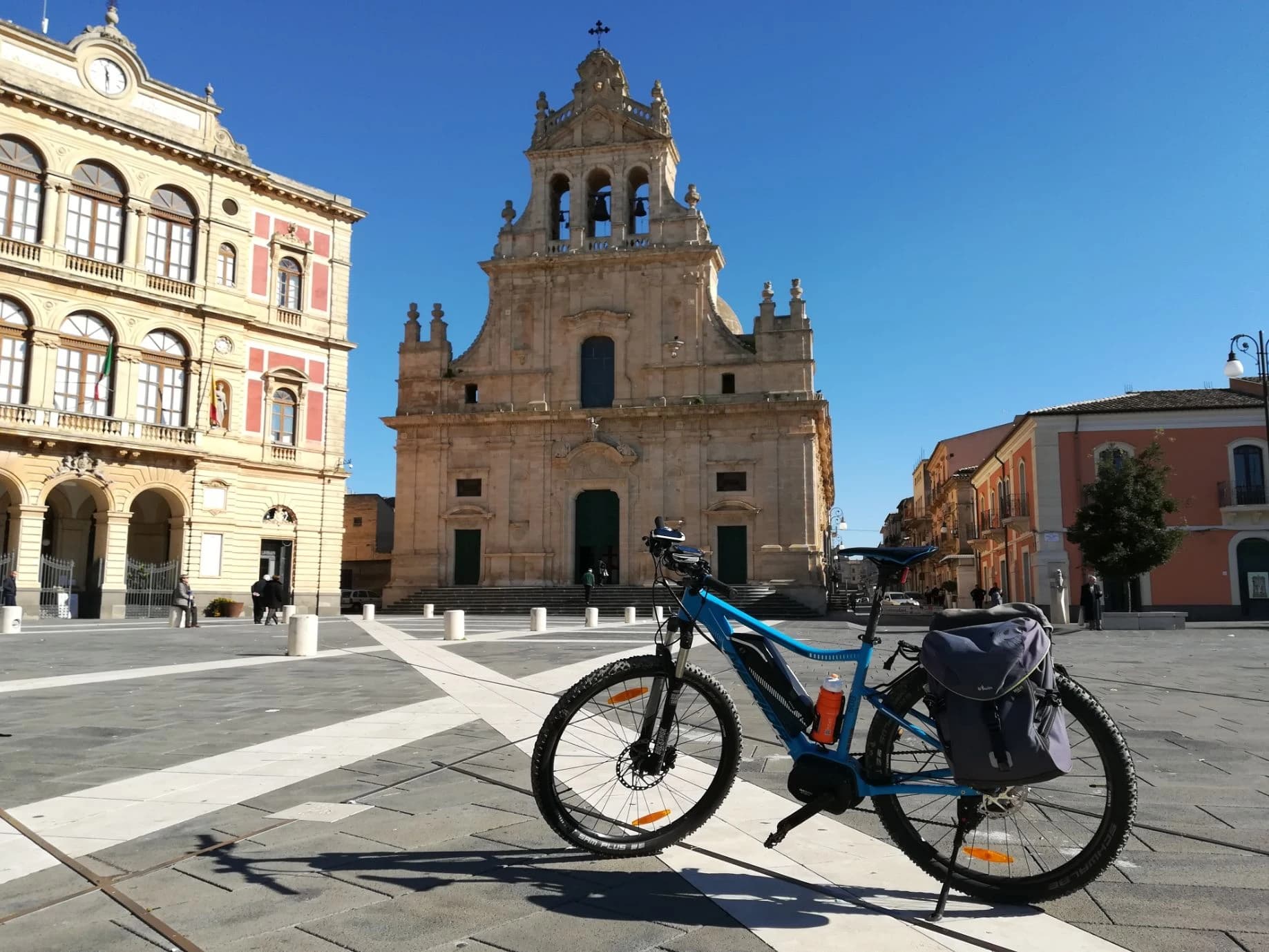 the-baroque-cities-of-eastern-sicily-by-bike