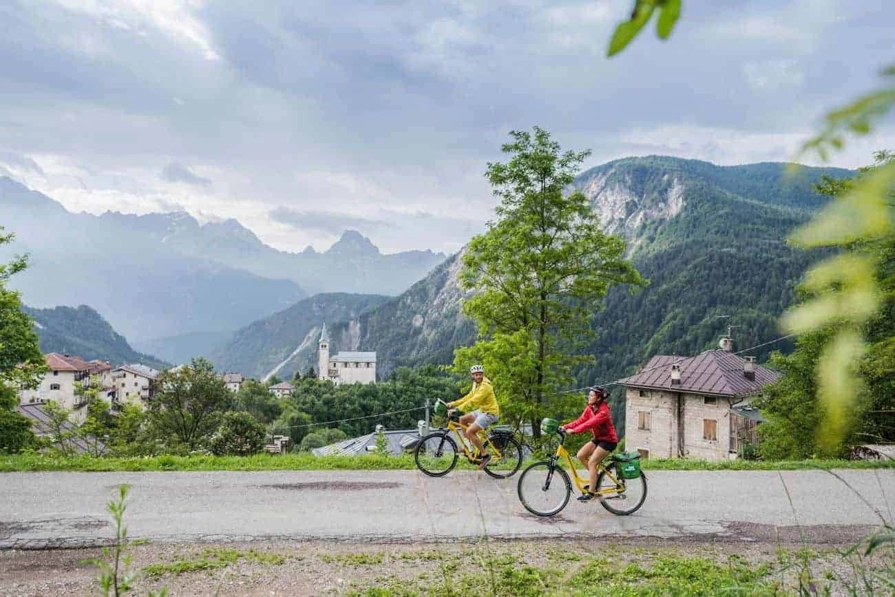 la-ciclabile-delle-dolomiti-da-dobbiaco-a-venezia