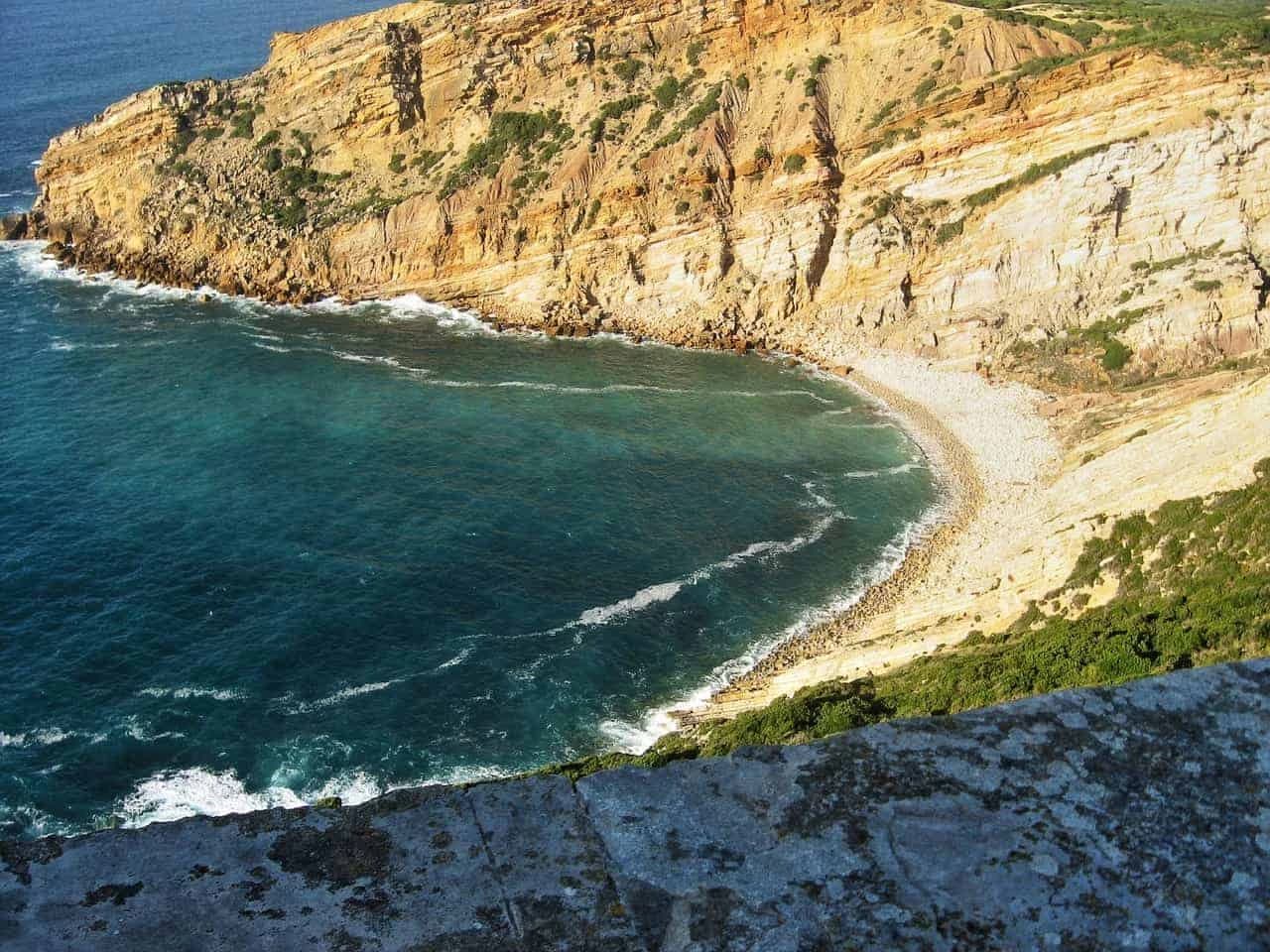on-the-coasts-of-alentejo-in-group-with-guide