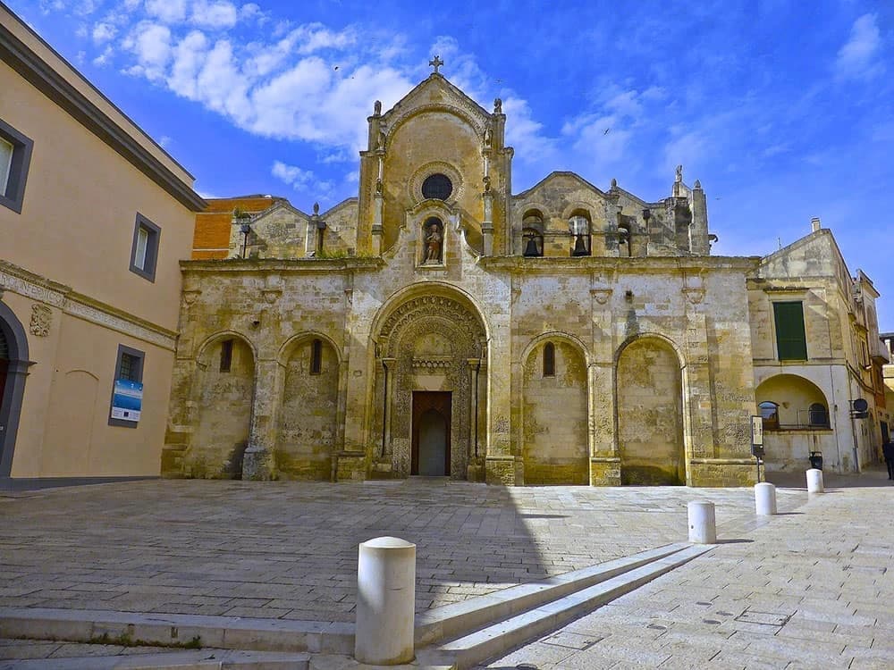 la-puglia-in-bici-da-matera-a-lecce