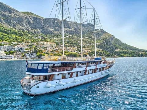 i-parchi-nazionali-della-dalmazia-in-bici-e-barca-elegance