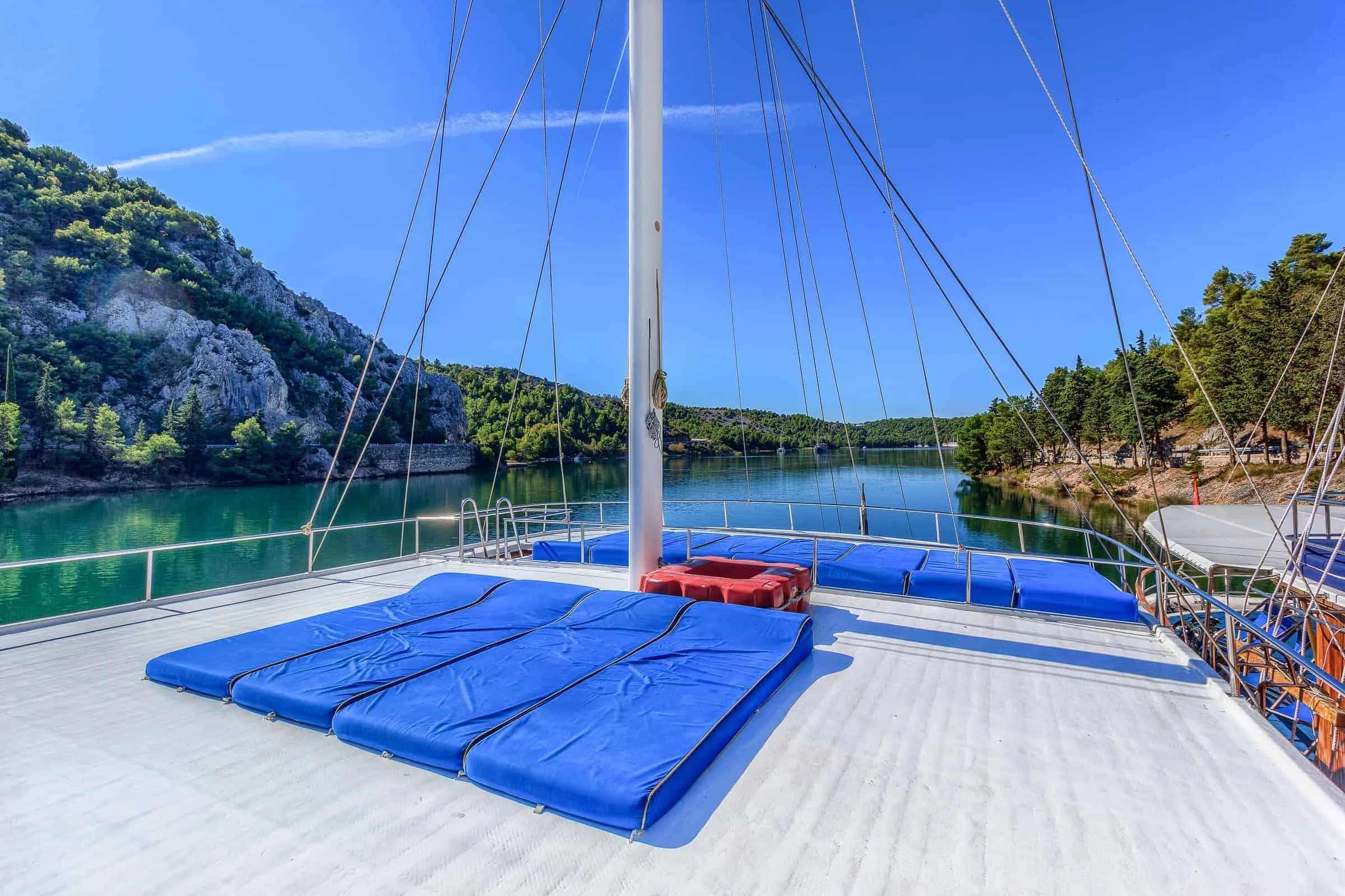 national-parks-of-dalmatia-by-bike-and-boat