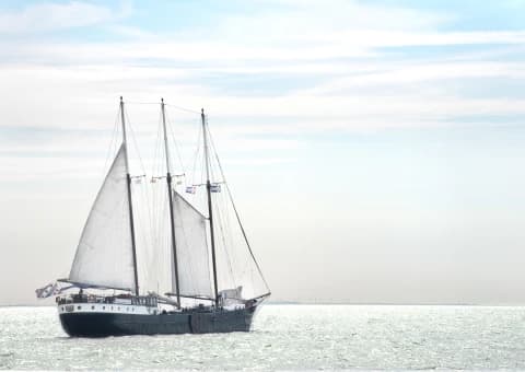 by-bike-and-sailing-ship-among-the-frisian-islands