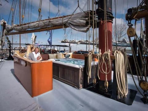 the-frisian-islands-by-bike-and-sailboat-comfort