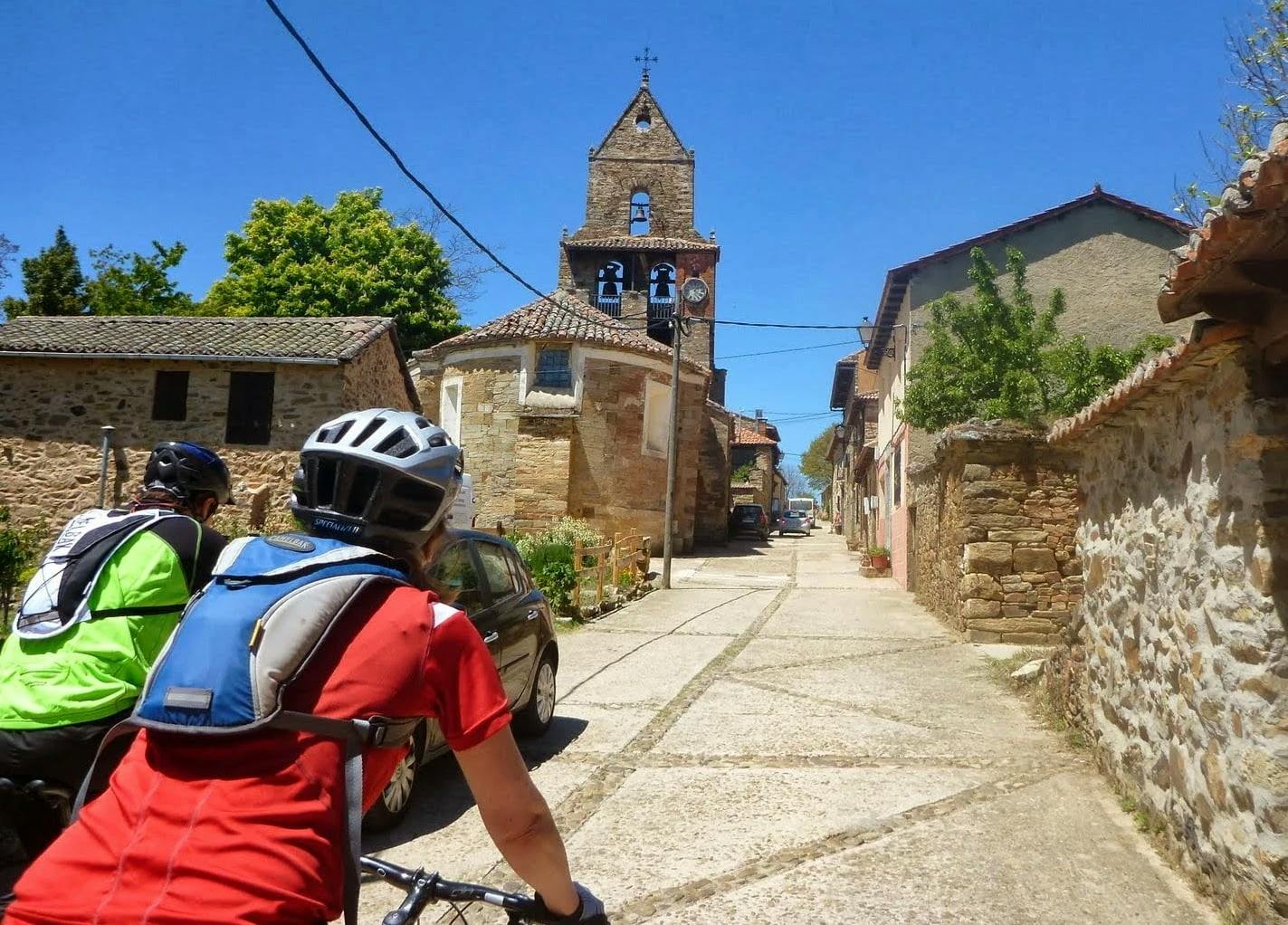 the-entire-way-of-saint-james-by-bike-from-st-jean-pied-de-port-to-santiago