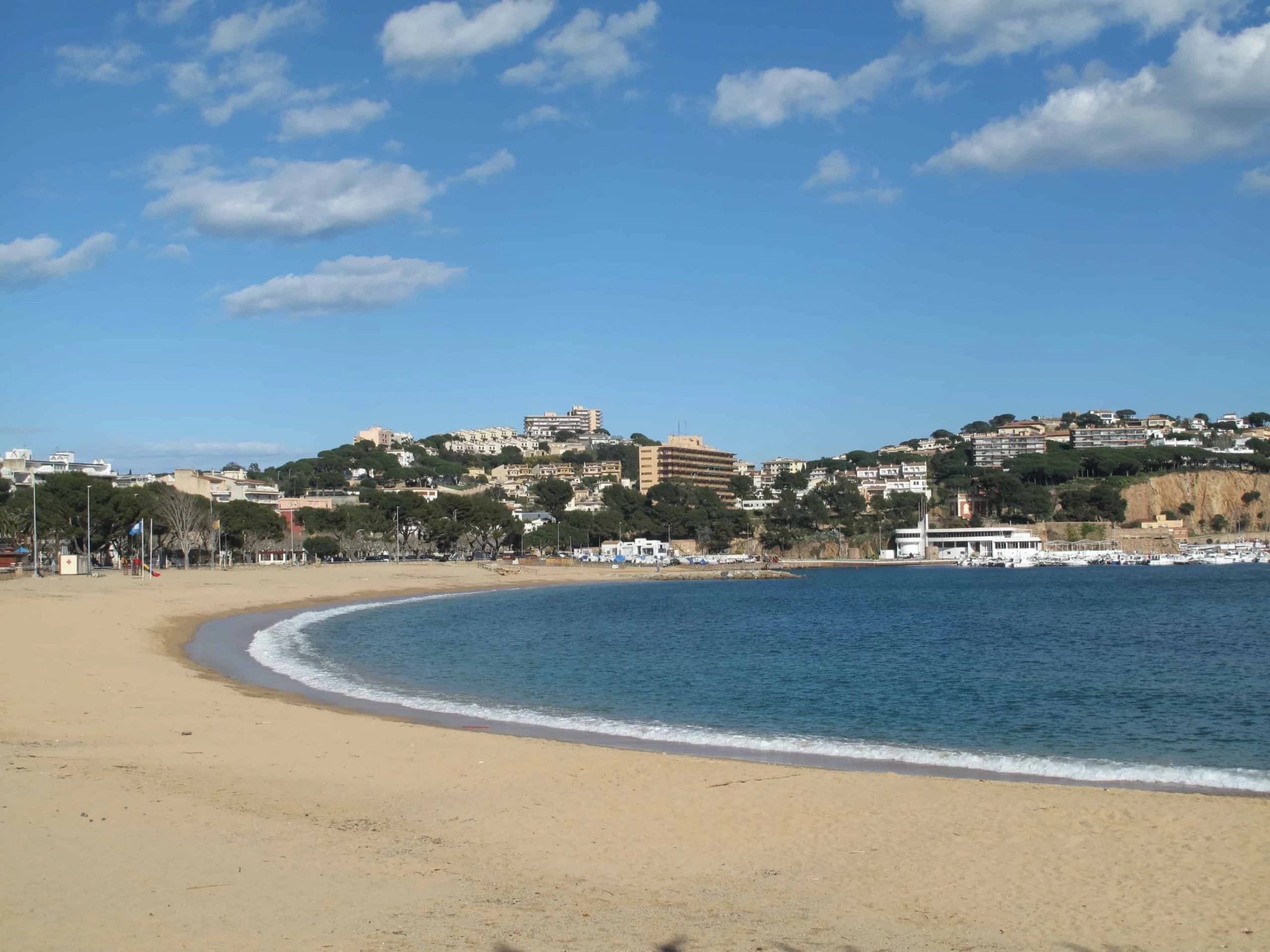 da-girona-al-mare-lungo-le-vie-verdi