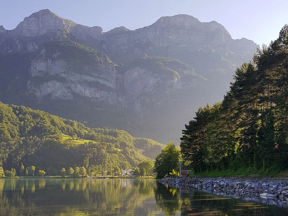 the-lakes-of-switzerland-by-bicycle-constance-zurich-and-walen