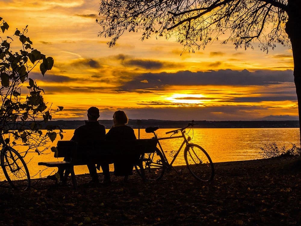 the-lakes-of-switzerland-by-bicycle-constance-zurich-and-walen