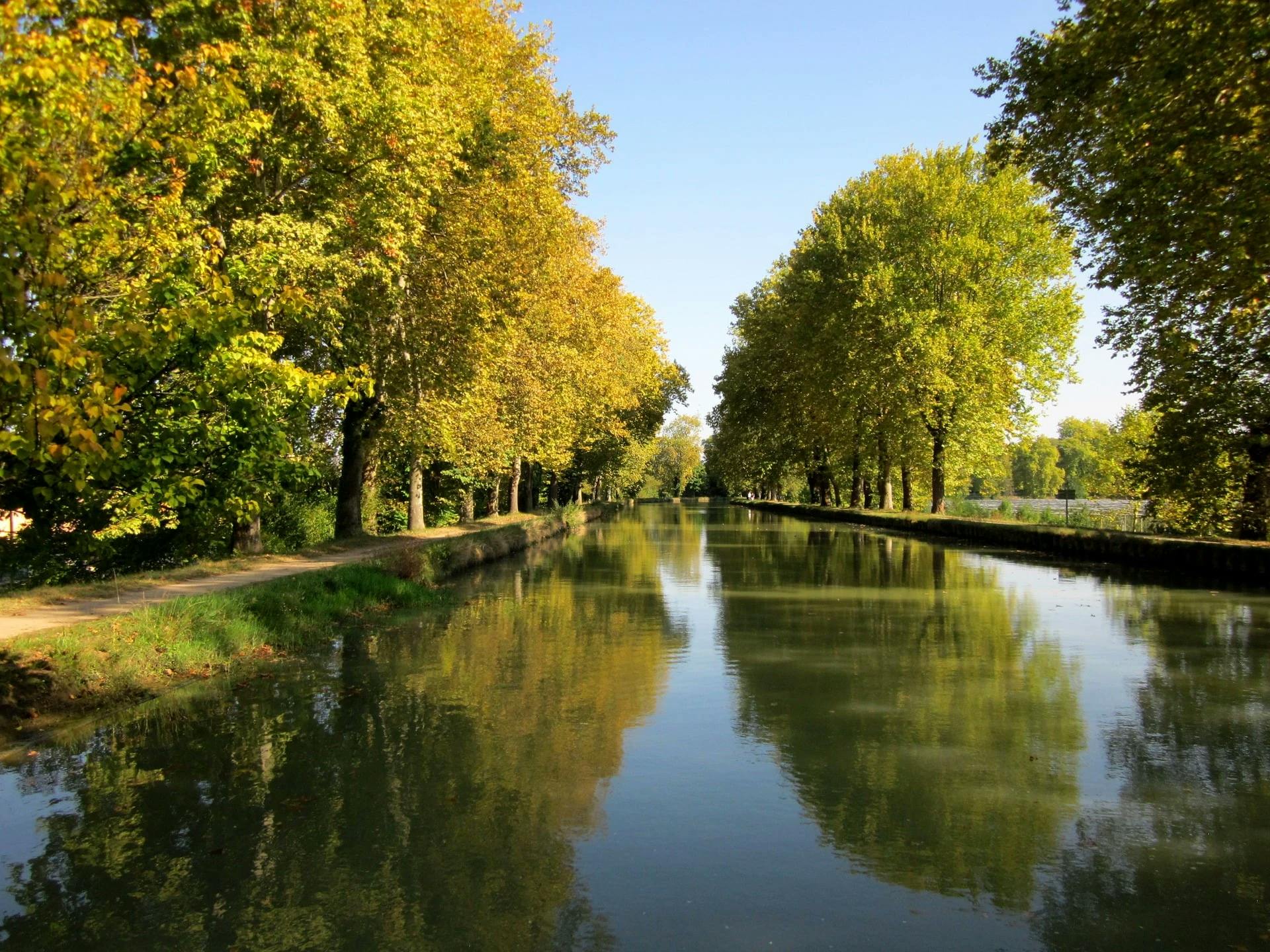 the-canal-de-la-garonne-from-bordeaux-to-toulouse