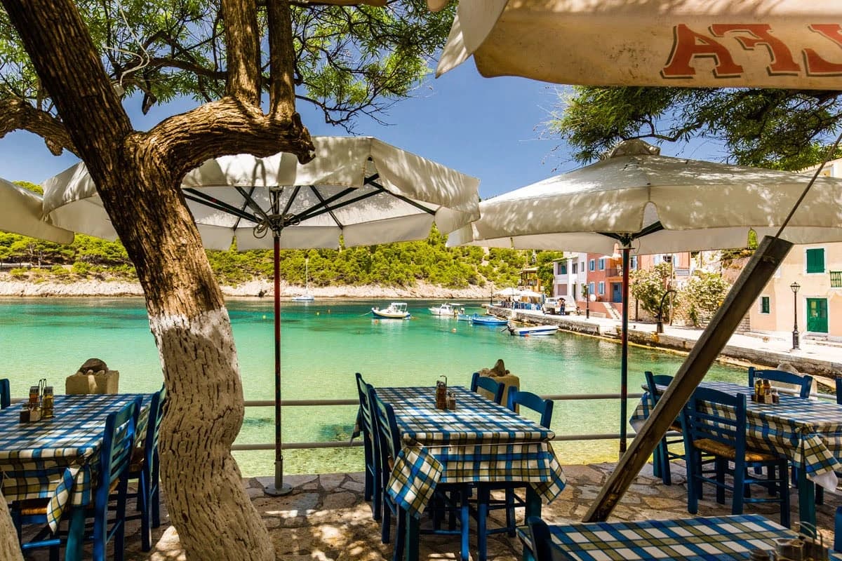 lisola-di-cefalonia-in-bicicletta