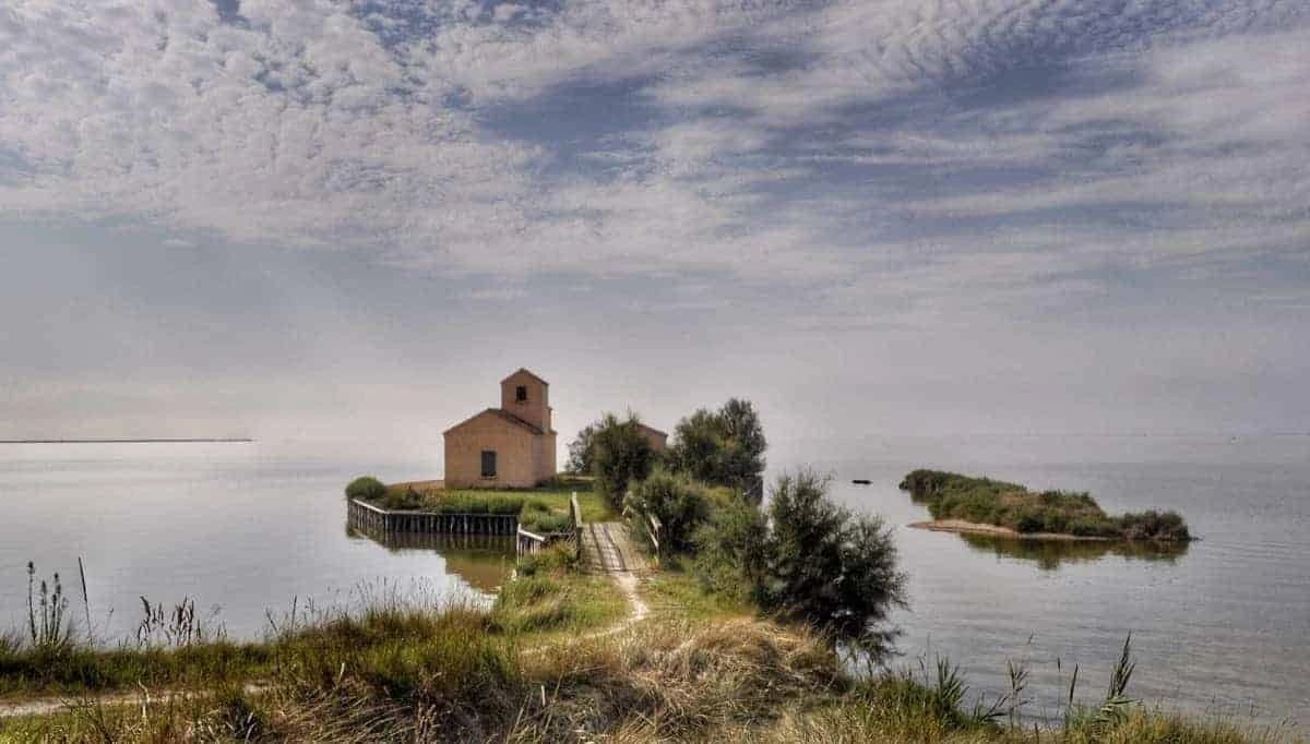family-cycling-holiday-ferrara-and-the-po-delta-park