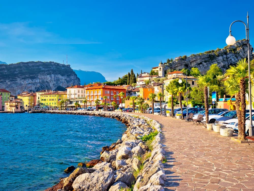 dal-lago-di-garda-al-lago-maggiore-in-bicicletta