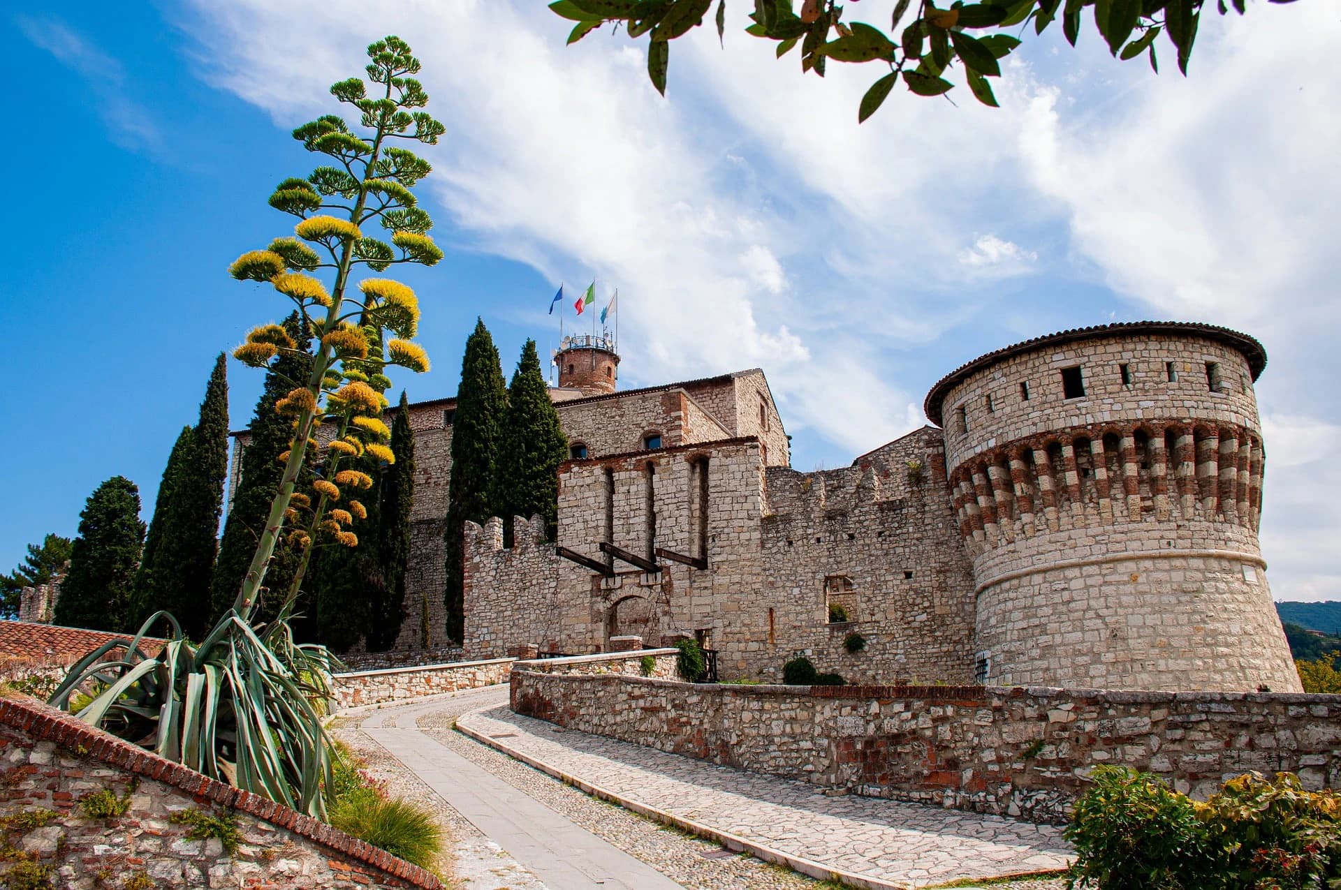 dal-lago-di-garda-al-lago-maggiore-in-bicicletta