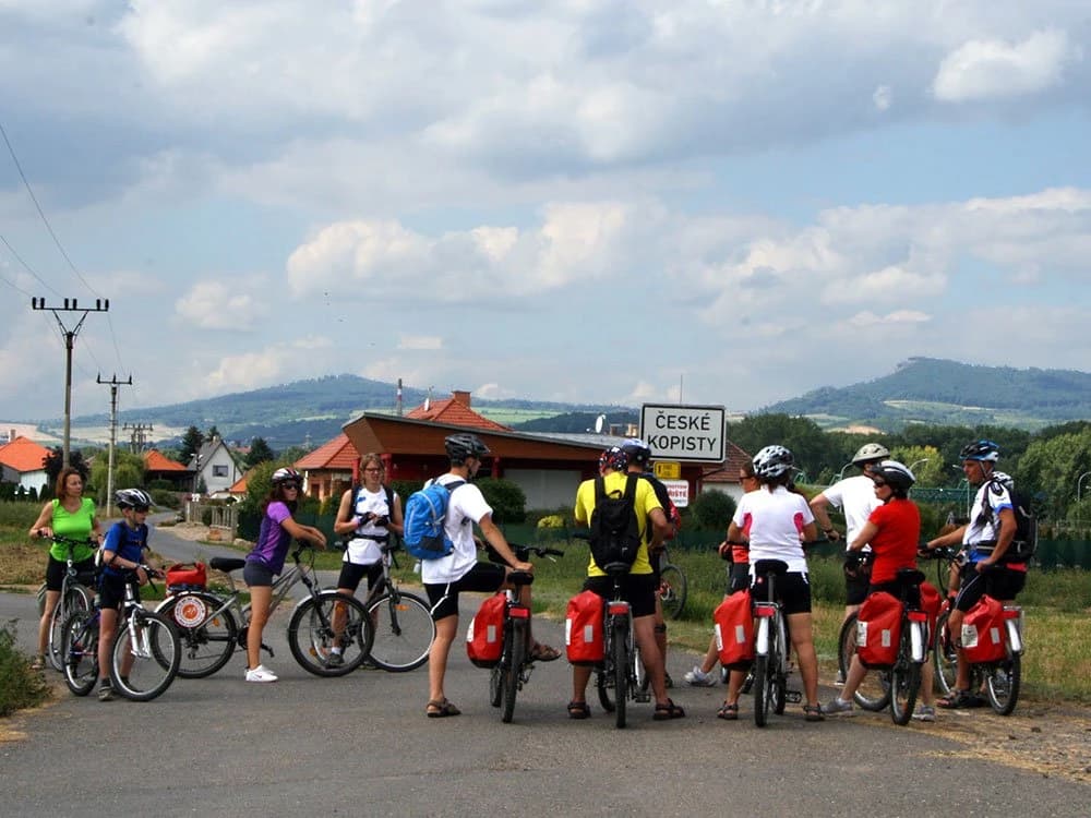 in-group-from-prague-to-dresden