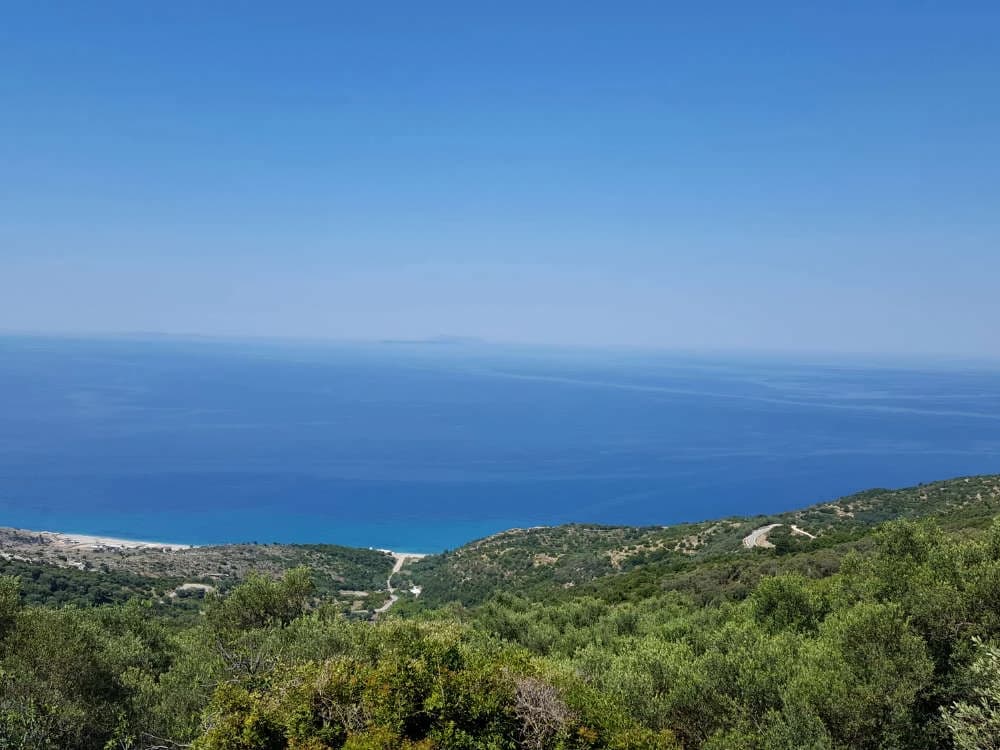 albania-in-bicicletta-i-siti-unesco-e-la-costa-sud