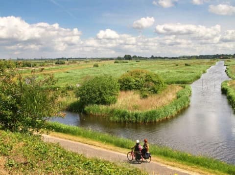 in-bici-e-barca-sullijsselmeer