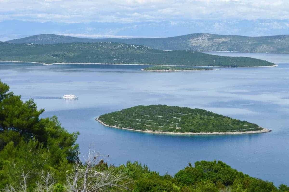 the-islands-of-the-kvarner-gulf-by-bike-and-boat