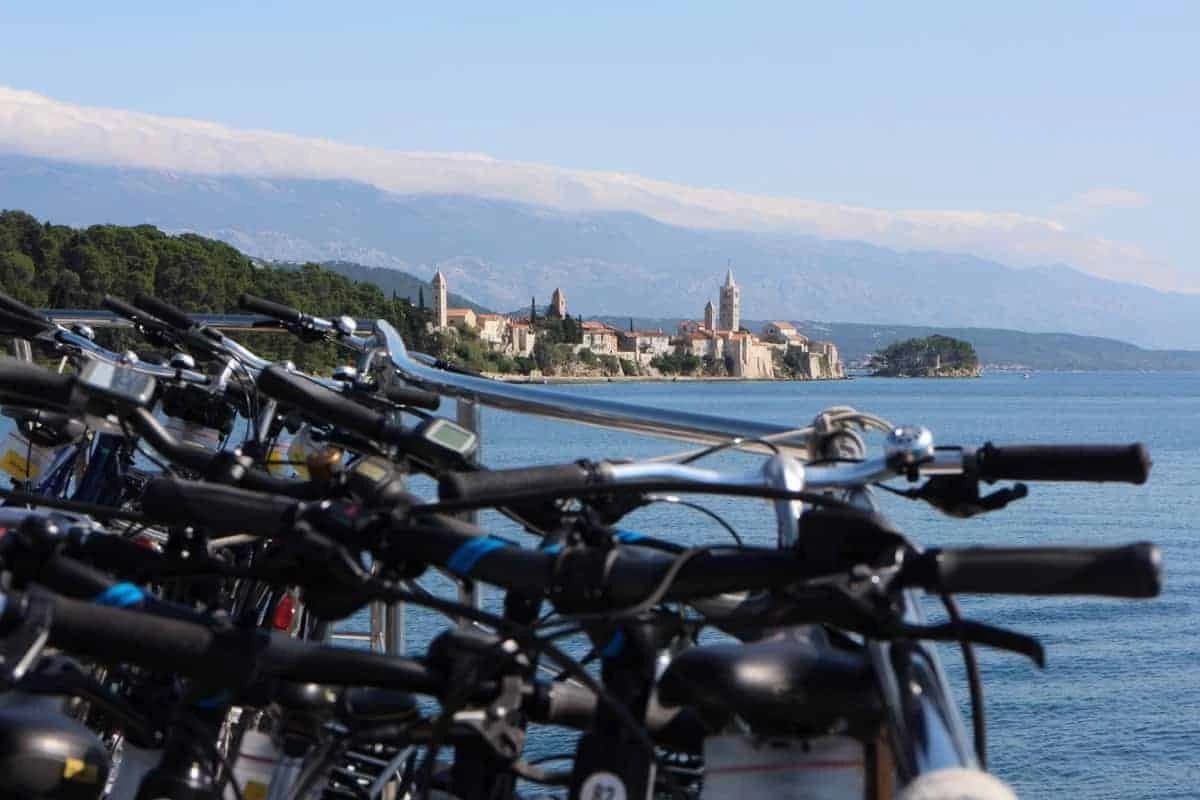 le-isole-del-golfo-del-quarnaro-in-bici-e-barca