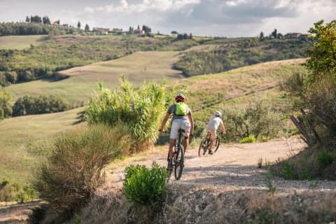 sulle-strade-bianche-della-val-dorcia-in-bicicletta