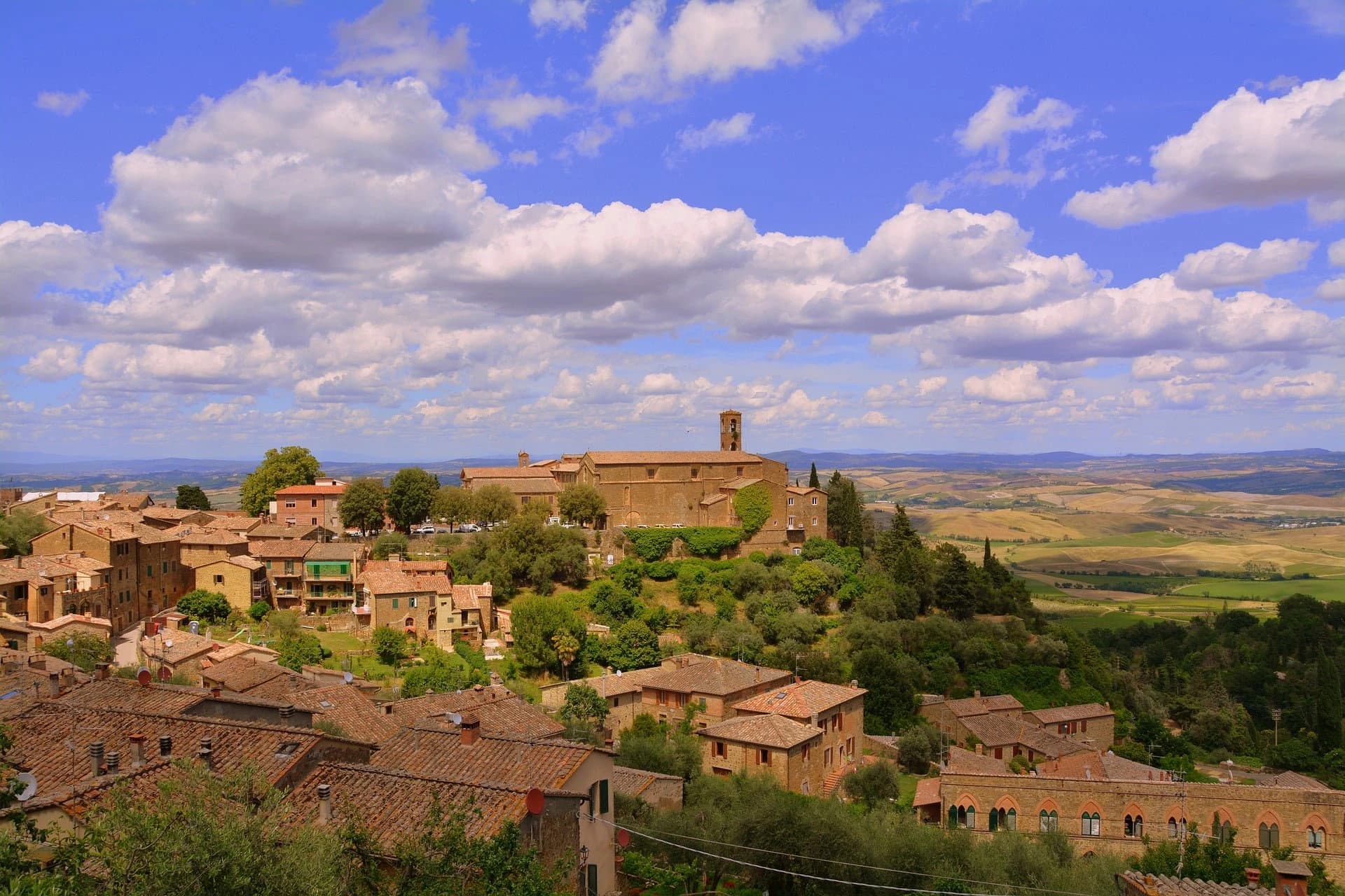 sulle-strade-bianche-della-val-dorcia-in-bicicletta