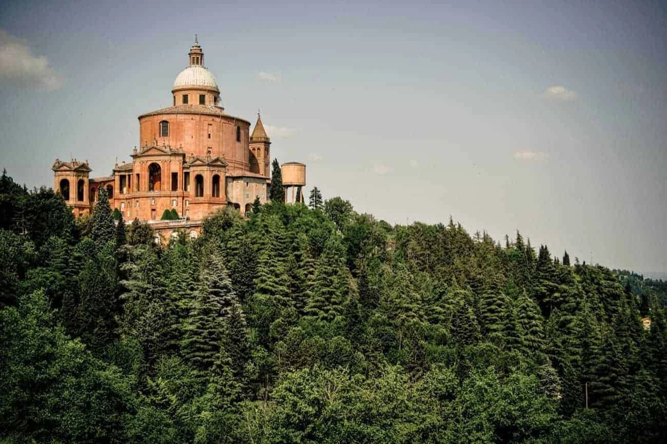 by-bike-among-the-flavors-of-emilia-from-bologna-to-parma