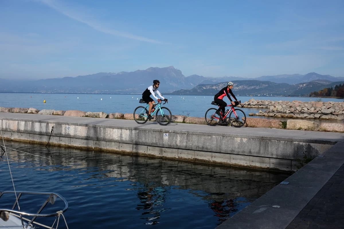 tour-al-lago-di-garda-in-bici-gravel