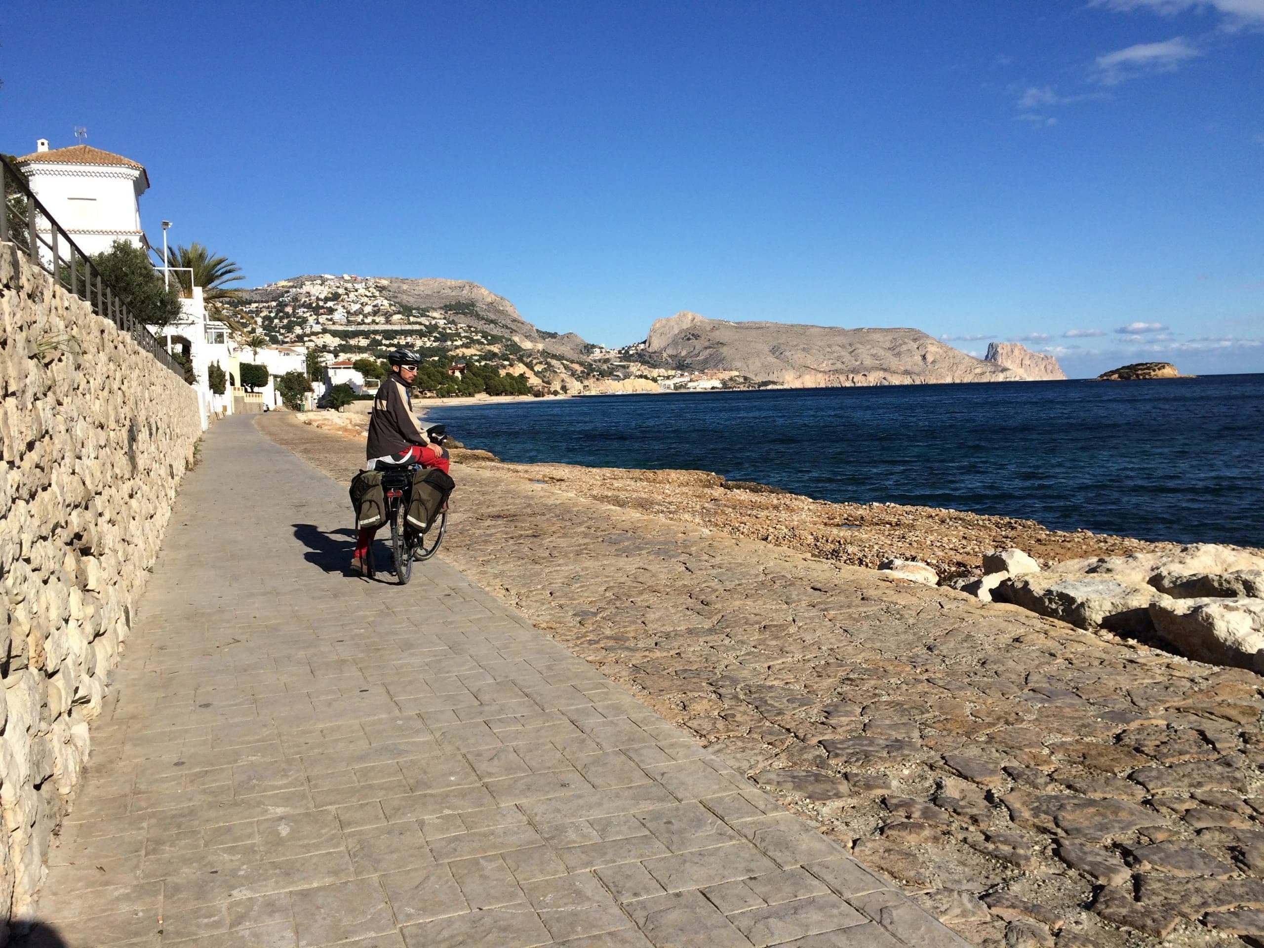 from-alicante-to-valencia-by-bike