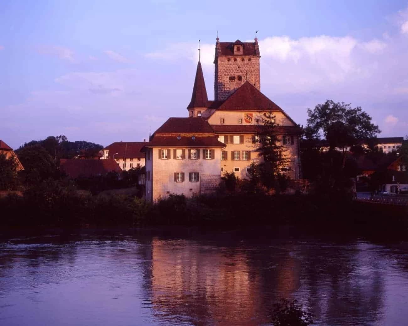 by-bike-along-the-aare-river-from-source-to-aarau