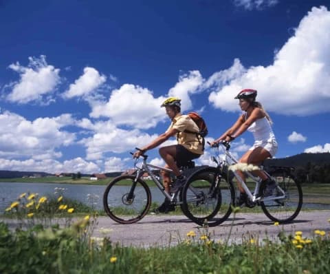 cycling-on-the-jura-massif