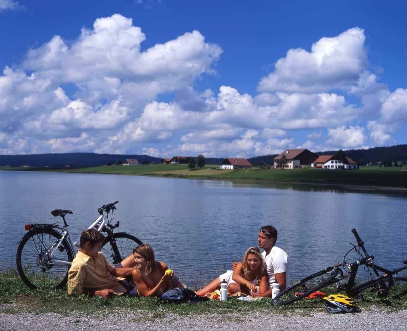 cycling-on-the-jura-massif