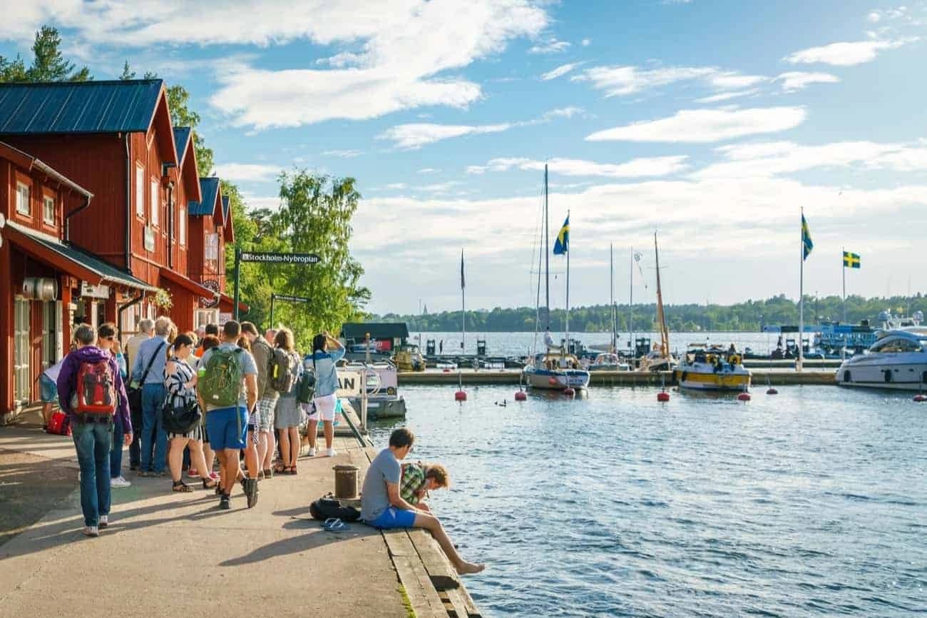 by-bike-in-the-stockholm-archipelago