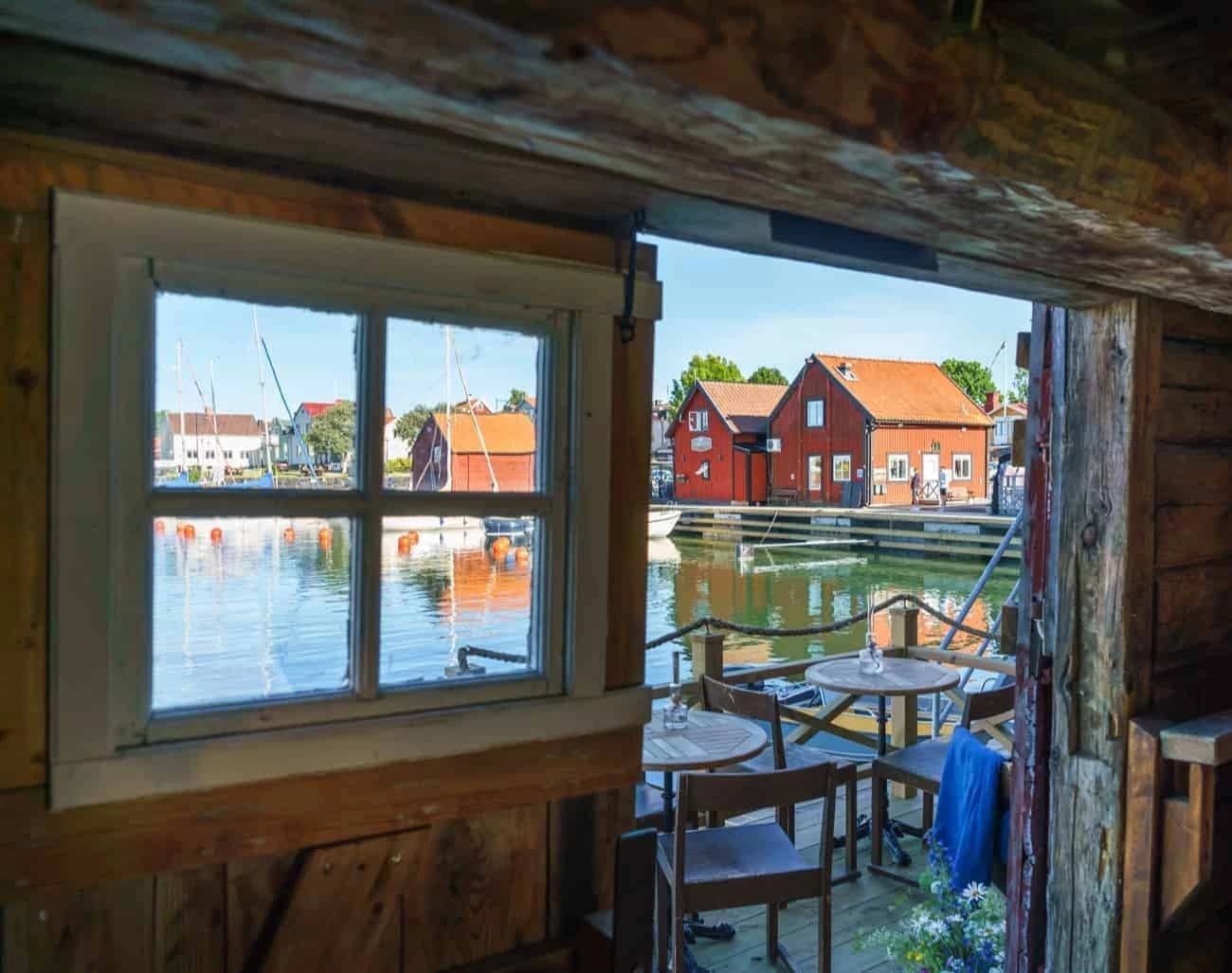 by-bike-in-the-stockholm-archipelago