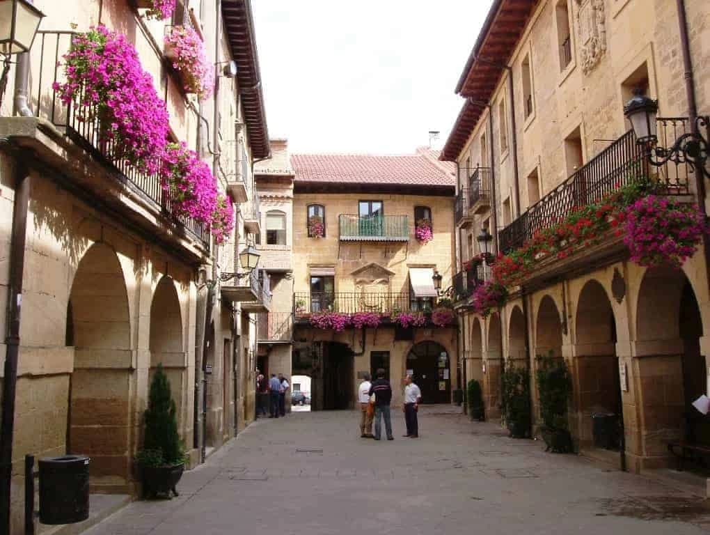 dalle-sorgenti-dellebro-a-la-rioja-in-bici