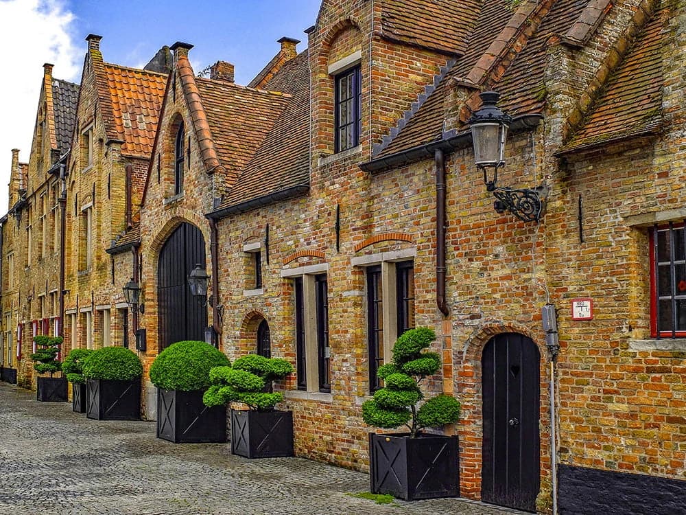 belgium-by-bike-and-boat-from-bruges-to-brussels