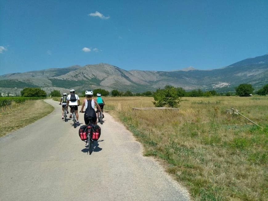 the-most-beautiful-villages-in-italy-by-e-bike