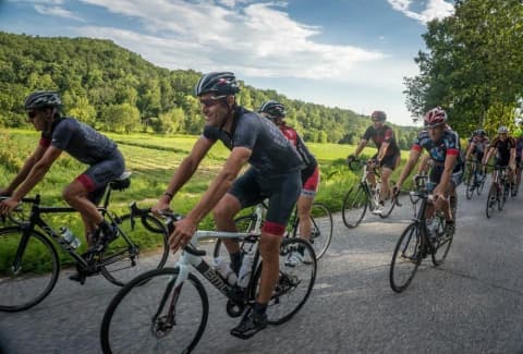 cosa-fare-e-non-fare-in-bici-10-consigli-utili image